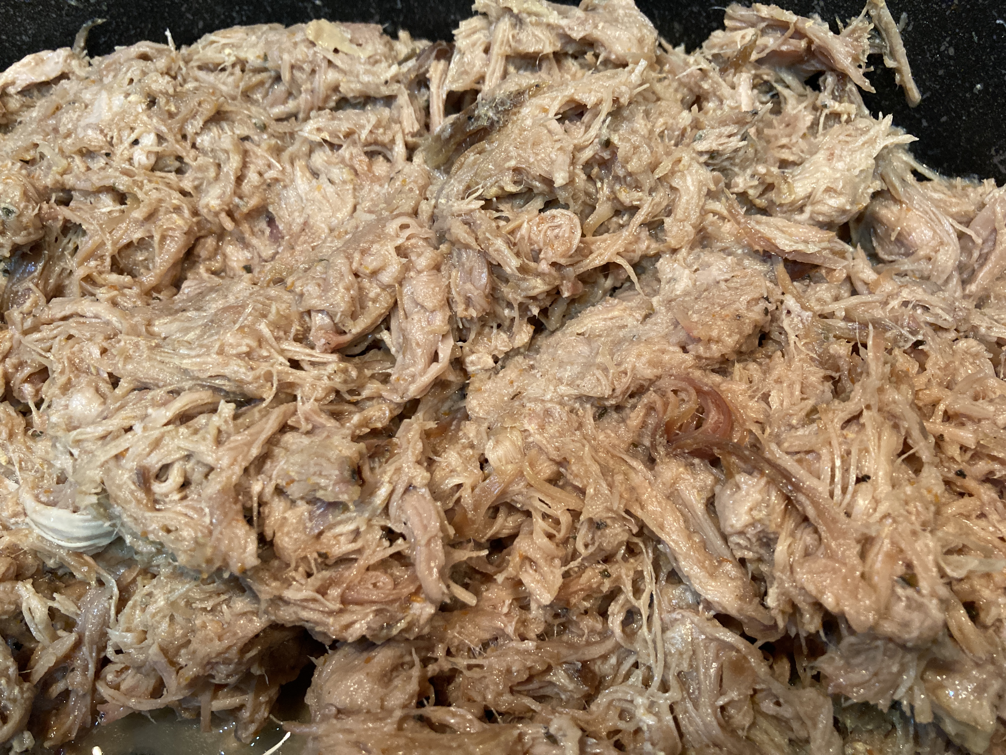 trhané maso z pečené krkovice